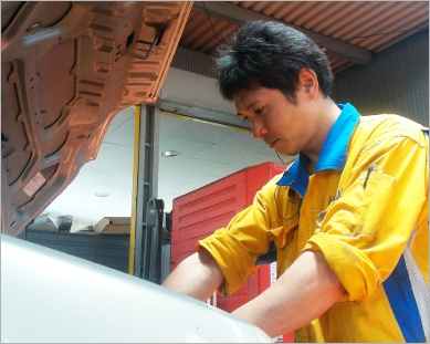 ホリデー車検中津川の作業イメージ
